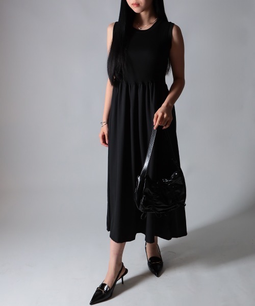 NANAHACHI（ナナハチ）の「バックオープンノースリーブワンピース（ワンピース・レディース・ブラック・SMALL/MEDIUM/LARGE）」の5枚目の写真