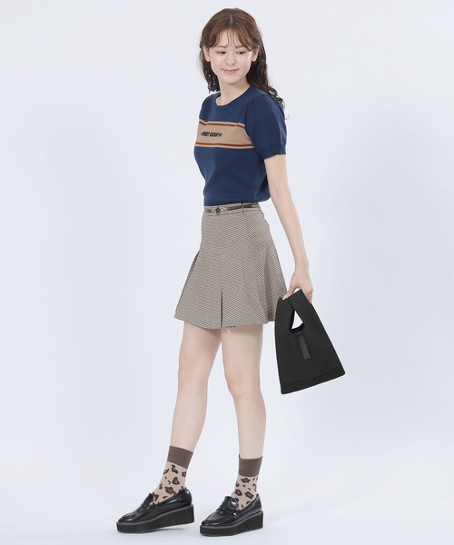 MARY QUANT(マリークワント)の「メッシュニット ミニトート(ハンドバッグ・レディース・グリーン/ブラック×ホワイト/ブラック/フューシャピンク/ネイビー・FREE)」の10枚目の写真