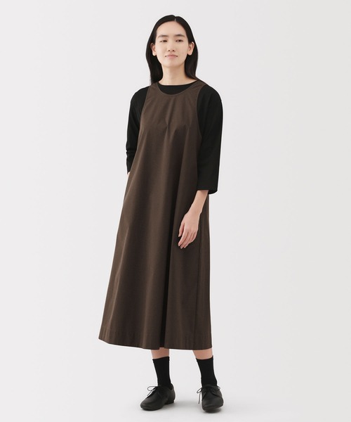 無印良品（ムジルシリョウヒン）の「婦人　乾きやすい　ブロードスリーブレスワンピース（ワンピース・レディース・ブラウン系/ブラック/ネイビー系・M/L/XL/S/XS/XXL）」の2枚目の写真