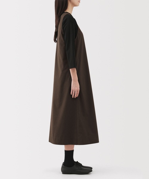 無印良品（ムジルシリョウヒン）の「婦人　乾きやすい　ブロードスリーブレスワンピース（ワンピース・レディース・ブラウン系/ブラック/ネイビー系・M/L/XL/S/XS/XXL）」の16枚目の写真