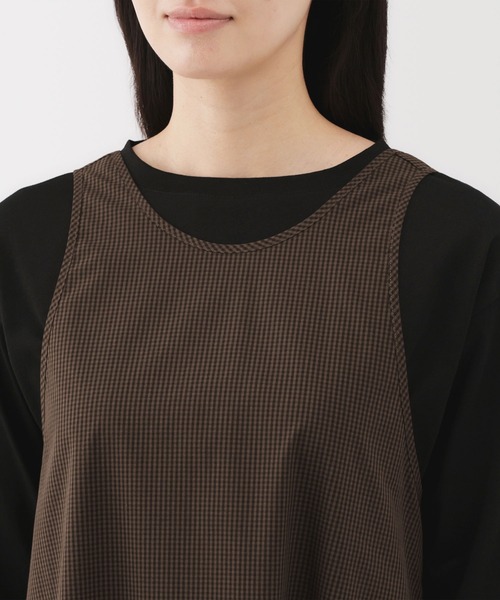 無印良品（ムジルシリョウヒン）の「婦人　乾きやすい　ブロードスリーブレスワンピース（ワンピース・レディース・ブラウン系/ブラック/ネイビー系・M/L/XL/S/XS/XXL）」の17枚目の写真