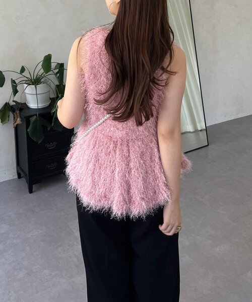 prose verse（プロズヴェール）の「パールボタンペプラムシャギーニットベスト（ベスト・レディース・ピンク/ブラック・MEDIUM/LARGE）」の4枚目の写真