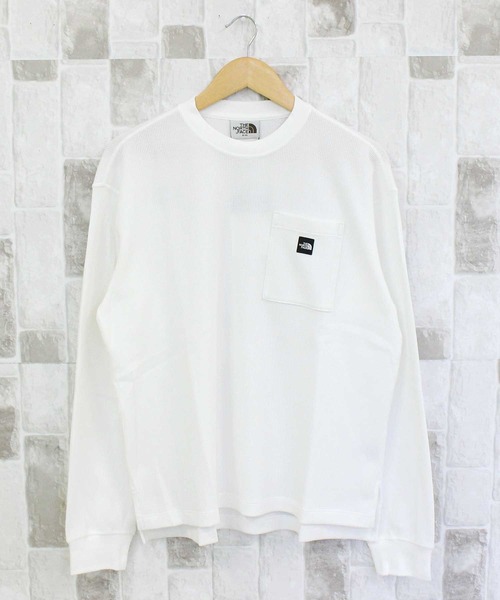THE NORTH FACE(ザノースフェイス)の「ワンポイントポケット ワッフル ロングスリーブTシャツ WAFFLE L/S R/TEE White Label Korea Line(Tシャツ/カットソー・メンズ・ホワイト/ブラック・M/L/XL)」の2枚目の写真