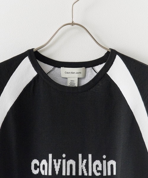 Calvin Klein（カルバン・クライン）の「Calvin Klein/カルバンクライン ショートスリーブロゴセーター（ニット/セーター・レディース・グリーン/ブラック・L/M/S）」の11枚目の写真