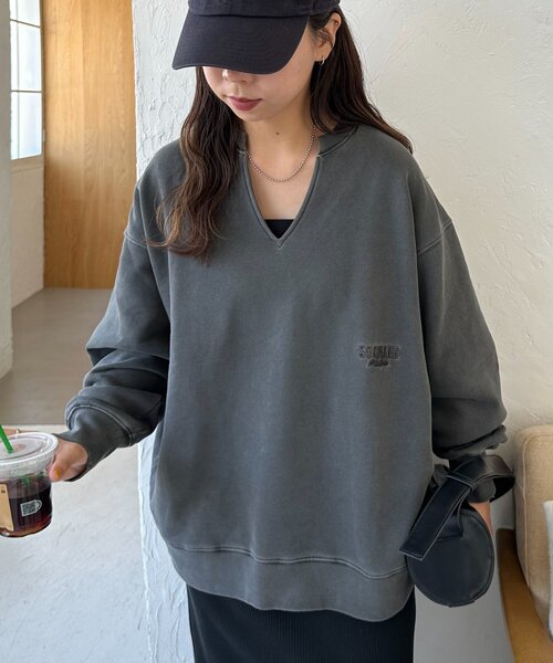 DISCOAT(ディスコート)の「【ユニセックス】ワンポイント刺繍ピグメントスキッパースウェット(スウェット・レディース・アイボリー/チャコールグレー/ブラウン・FREE)」の17枚目の写真