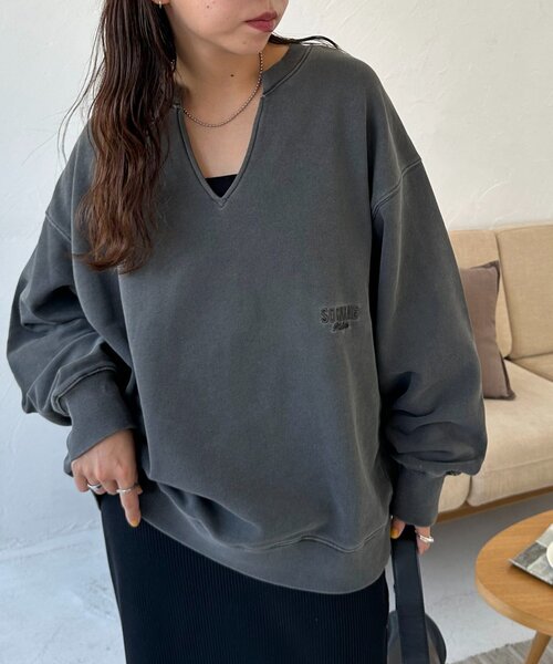 DISCOAT(ディスコート)の「【ユニセックス】ワンポイント刺繍ピグメントスキッパースウェット(スウェット・レディース・アイボリー/チャコールグレー/ブラウン・FREE)」の19枚目の写真