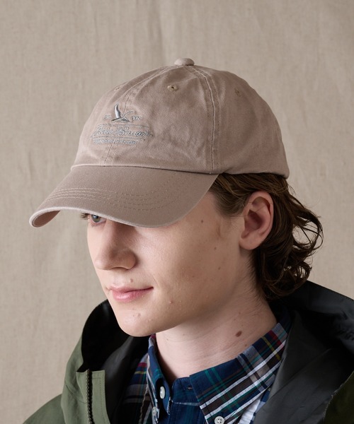 Eddie Bauer(エディーバウアー)の「コットンツイル ロゴ キャップ(キャップ・メンズ・ネイビー/ベージュ/サファリグリーン/ブラウン/ブラック/ピンク・F)」の3枚目の写真