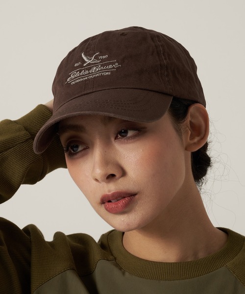 Eddie Bauer(エディーバウアー)の「コットンツイル ロゴ キャップ(キャップ・メンズ・ネイビー/ベージュ/サファリグリーン/ブラウン/ブラック/ピンク・F)」の10枚目の写真