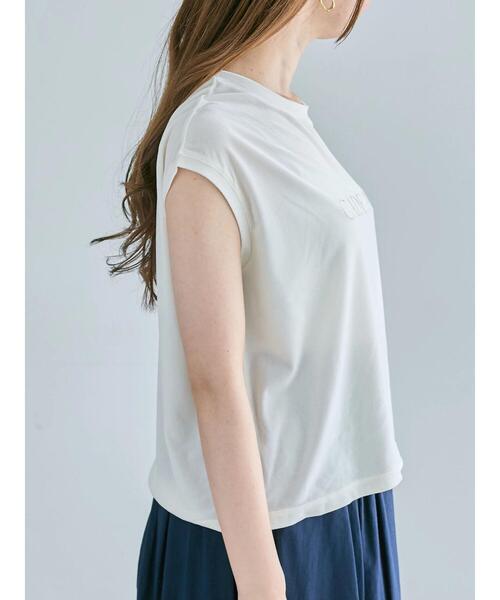 Te chichi（テチチ）の「シアーベロアロゴ刺繍TOPS（Tシャツ/カットソー・レディース・ブラウン/オフホワイト/ネイビー・F）」の19枚目の写真