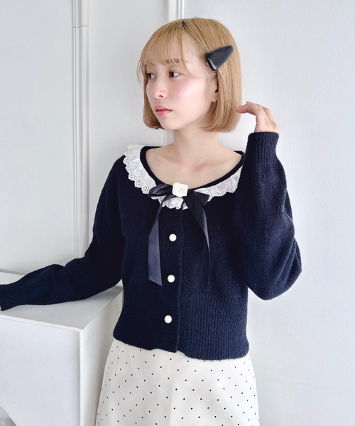 Loueme（ルエム）の「ローズリボンアイレットニットカーディガン（カーディガン/ボレロ・レディース・アイボリー/ブラック/グレー・FREE）」の16枚目の写真