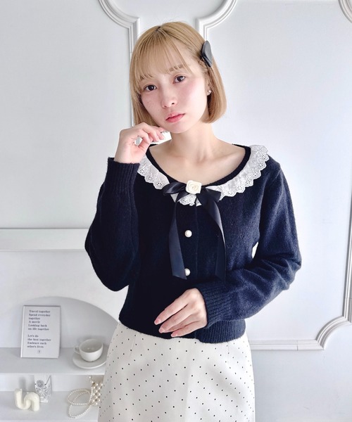Loueme（ルエム）の「ローズリボンアイレットニットカーディガン（カーディガン/ボレロ・レディース・アイボリー/ブラック/グレー・FREE）」の17枚目の写真