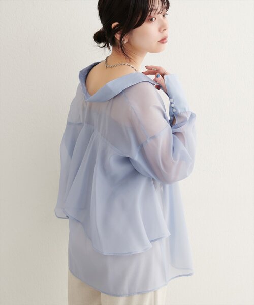 natural couture(ナチュラルクチュール)の「WEB限定 /【大人ナチュ】バックフレアシャツ(シャツ/ブラウス・レディース・オフホワイト/ピンク/ブラウン/サックスブルー・FREE)」の15枚目の写真
