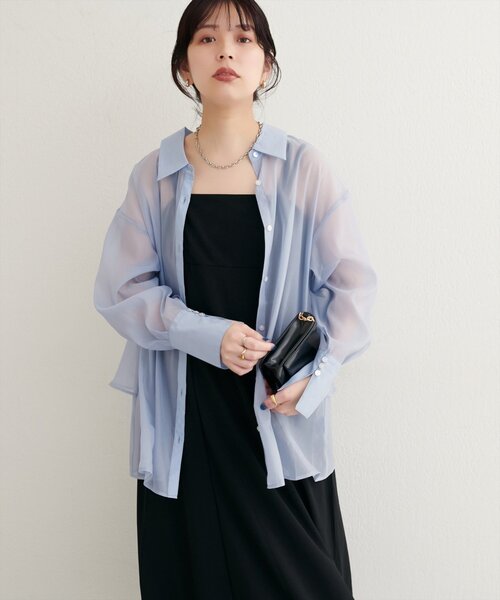 natural couture(ナチュラルクチュール)の「WEB限定 /【大人ナチュ】バックフレアシャツ(シャツ/ブラウス・レディース・オフホワイト/ピンク/ブラウン/サックスブルー・FREE)」の22枚目の写真