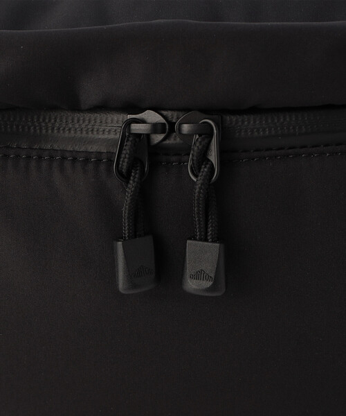 DANTON（ダントン）の「POLYESTER TAFFETA SLING BAG〈CHEMIN VERT 8.4〉（ボディバッグ/ウエストポーチ・レディース・パープル/ブラウン/オリーブ/ブラック/グレー・-）」の15枚目の写真