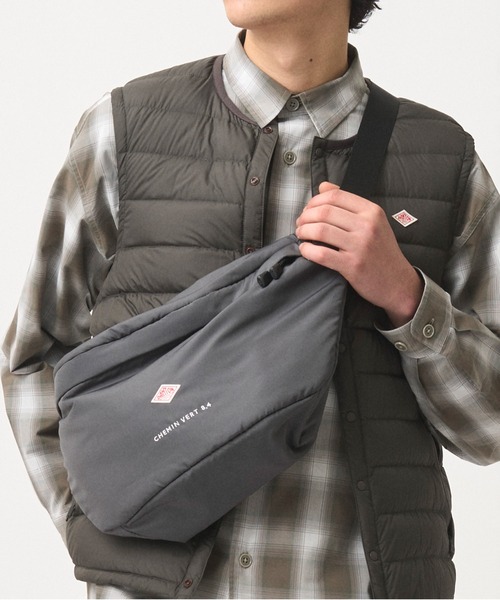 POLYESTER TAFFETA SLING BAG〈CHEMIN VERT 8.4〉（ボディバッグ