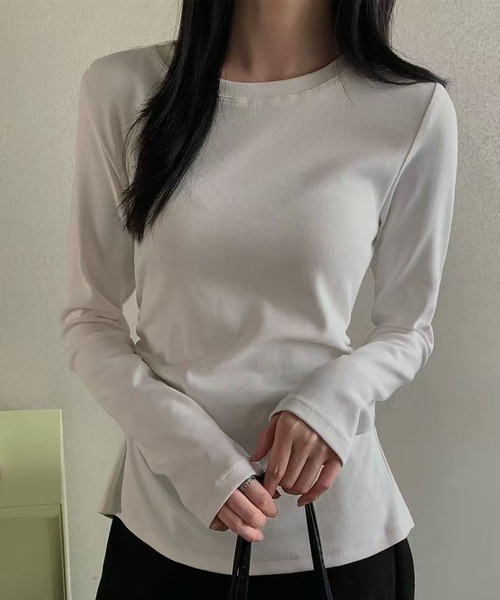 Lace Ladies(レースレディース)の「バック スリット カットアウト 長袖 カットソー(Tシャツ/カットソー・レディース・アイボリー/ブラック/グレー/ホワイト・FREE)」の1枚目の写真