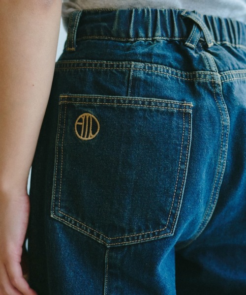 INTER FACTORY（インターファクトリー）の「emuniem by.ゆいか - タックデニムストレートパンツ（デニムパンツ・レディース・ブルー・MEDIUM/LARGE）」の21枚目の写真