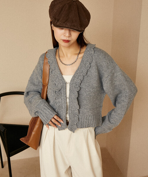 PUBLUX（パブリュクス）の「PUBLUX/パブリュクス フリルホックカーディガン　限定展開（カーディガン/ボレロ・レディース・ブラック/ブラウン/グレー/オフホワイト・ﾌﾘ-）」の8枚目の写真