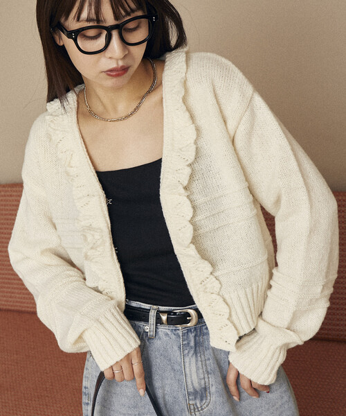 PUBLUX（パブリュクス）の「PUBLUX/パブリュクス フリルホックカーディガン　限定展開（カーディガン/ボレロ・レディース・ブラック/ブラウン/グレー/オフホワイト・ﾌﾘ-）」の16枚目の写真