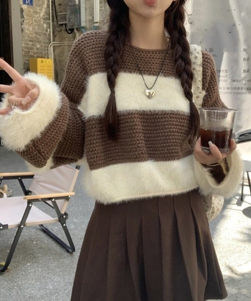 cammie(キャミー)の「ワイドボーダーシャギーニット(ニット/セーター・レディース・ブラウン/ブラック・F)」の2枚目の写真