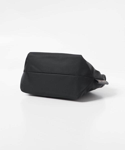 URBAN RESEARCH ROSSO WOMEN（アーバンリサーチ　ロッソ）の「『一部別注カラー』VIOLA d’ORO　BIANCA　XS（トートバッグ・レディース・ブラック/ブラウン系その他/ブラック系その他/ベージュ・X-SMALL）」の16枚目の写真