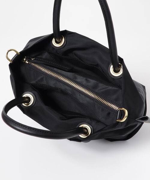 URBAN RESEARCH ROSSO WOMEN（アーバンリサーチ　ロッソ）の「『一部別注カラー』VIOLA d’ORO　BIANCA　XS（トートバッグ・レディース・ブラック/ブラウン系その他/ブラック系その他/ベージュ・X-SMALL）」の14枚目の写真