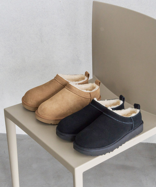 UGG(アグ)の「UGG/アグ W CLASSIC MICRO(スリッポン・レディース・キャメル/ブラック・23cm/24cm/25cm)」の3枚目の写真