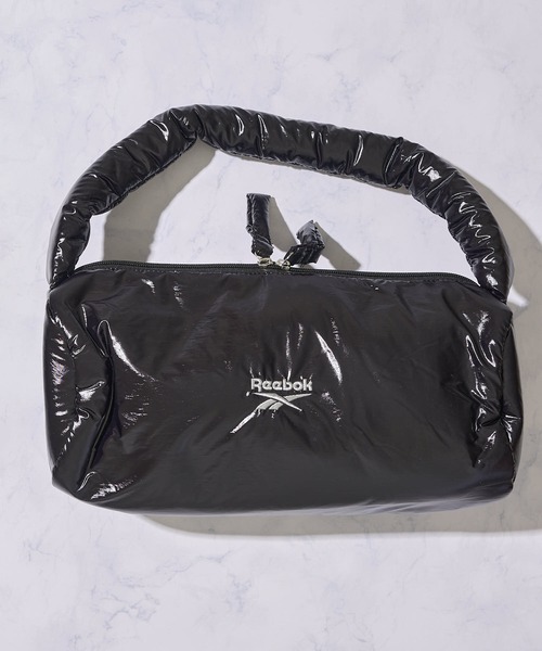 Reebok（リーボック）の「【Reebok / リーボック】パテッドドラムバッグ（ショルダーバッグ・レディース・シルバー/ブラック/ホワイト・FREE）」の7枚目の写真