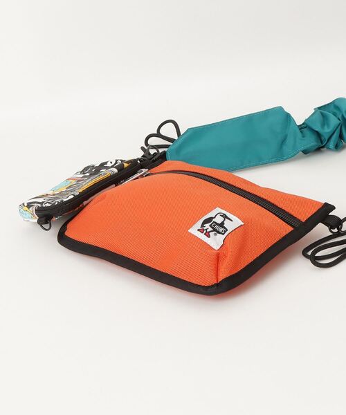 CHUMS（チャムス）の「チャムス CHUMS Wearable Sling Shoulder Bag Sweat Nylon（ボディバッグ/ウエストポーチ・キッズ・その他・ONE SIZE）」の3枚目の写真