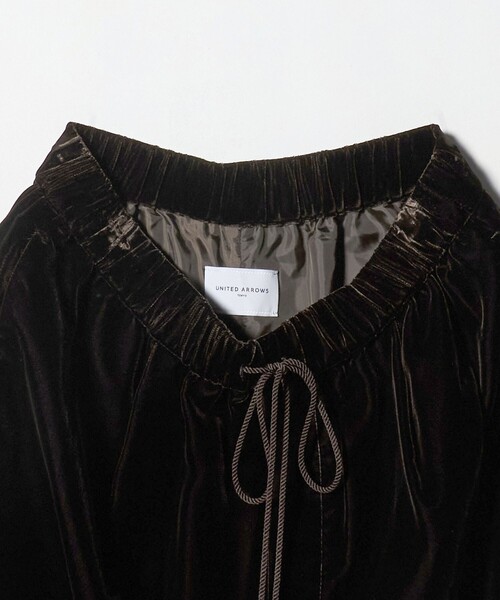 UNITED ARROWS（ユナイテッドアローズ）の「ベルベット イージー パンツ（その他パンツ・レディース・ブラック/ダークブラウン/ネイビー・36/38）」の20枚目の写真