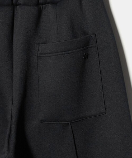 ASTRAET(アストラット)の「<ASTRAET>ウエストゴム タック バレルパンツ(その他パンツ・レディース・ブラック・1/0)」の12枚目の写真