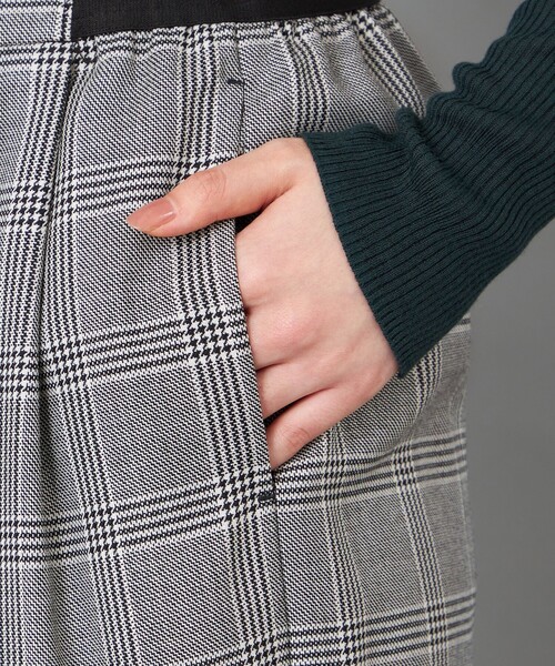 CAST:（キャストコロン）の「【CAST COLON】ツータックチェックイージーパンツ（その他パンツ・レディース・グレー/ベージュ・S/M）」の10枚目の写真