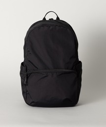 kuros'（クロス）の「【kuros’オリジナル】軽量リサイクルナイロンリュック L 日本製（バックパック/リュック）」