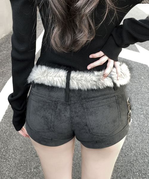 セール】フェイクファー付きローライズショートパンツ（その他パンツ