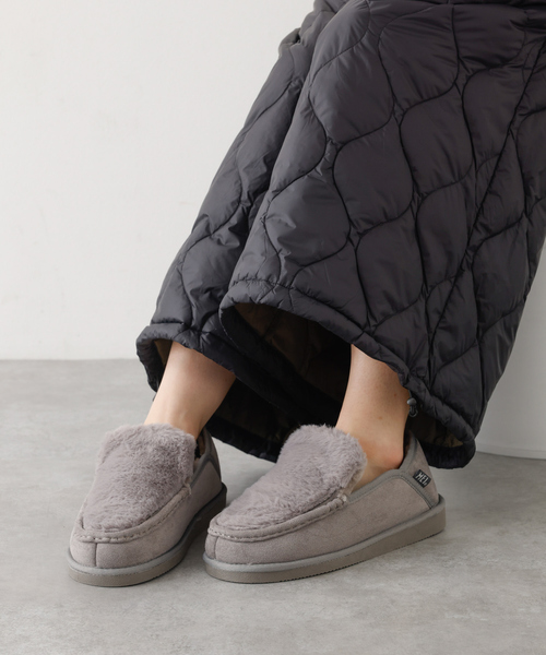abahouse mavie(アバハウスマヴィ)の「MEI FUR MOCCASIN SHOES(スリッポン・レディース・ブラック/グレー/キャメル・40/38)」の6枚目の写真