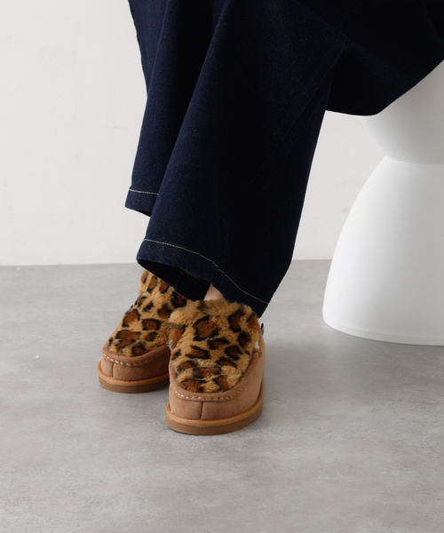 abahouse mavie(アバハウスマヴィ)の「MEI FUR MOCCASIN SHOES(スリッポン・レディース・ブラック/グレー/キャメル・40/38)」の16枚目の写真