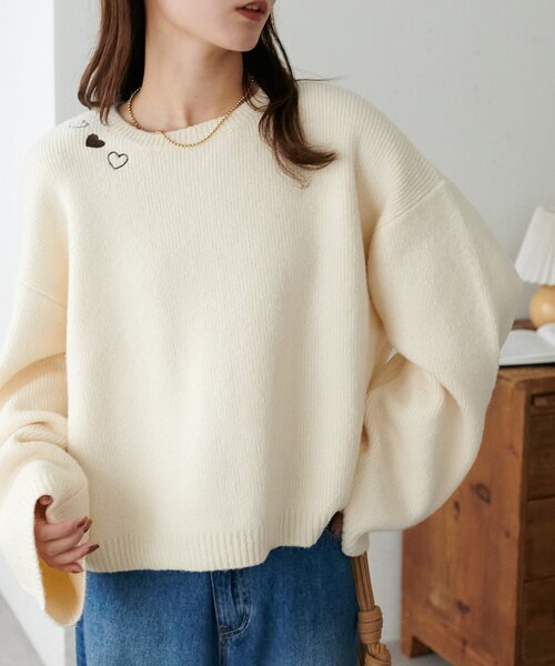 WEB限定】首元ハート刺繍ニット（ニット/セーター）｜DISCOAT（ディス