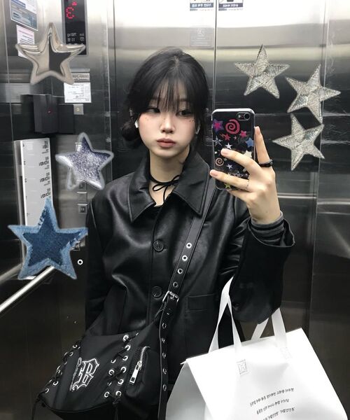 BLACKPURPLE(ブラックパープル)の「グローコルセットバッグ Glow Corset Bag_BLACK(ショルダーバッグ・レディース・ブラック・FREE)」の16枚目の写真