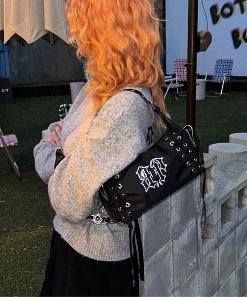 BLACKPURPLE(ブラックパープル)の「グローコルセットバッグ Glow Corset Bag_BLACK(ショルダーバッグ・レディース・ブラック・FREE)」の19枚目の写真