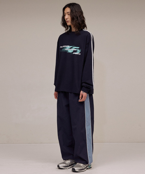 F.ILLUMINATE（フィルミネイト）の「モディファイシンボルロゴロングスリーブ-ネイビー（Tシャツ/カットソー・レディース・その他・SMALL/MEDIUM）」の5枚目の写真