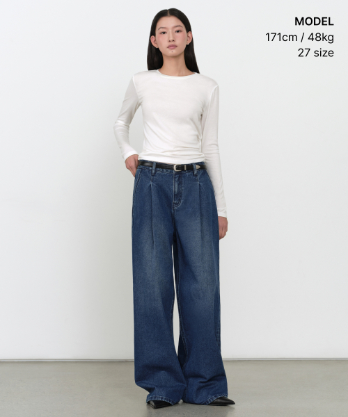 MUSINSA STANDARD WOMAN（ムシンサスタンダードウーマン）の「ウィメンズディープタックエクストラワイドデニムパンツ[ミディアムインディゴ]（デニムパンツ・レディース・その他・30/24/25/26/27/28/29）」の4枚目の写真