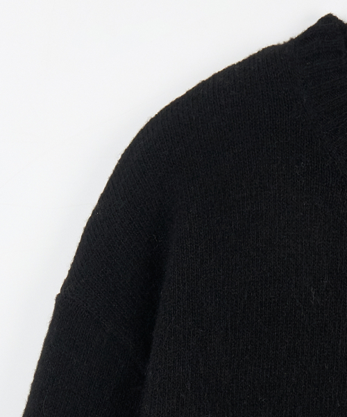 NODU（ノードユー）の「フォーマルベーシックラウンドニット[ブラック]（ニット/セーター・メンズ・その他・MEDIUM/LARGE）」の9枚目の写真