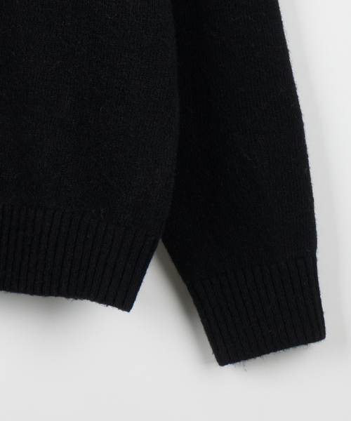 NODU（ノードユー）の「フォーマルベーシックラウンドニット[ブラック]（ニット/セーター・メンズ・その他・MEDIUM/LARGE）」の10枚目の写真