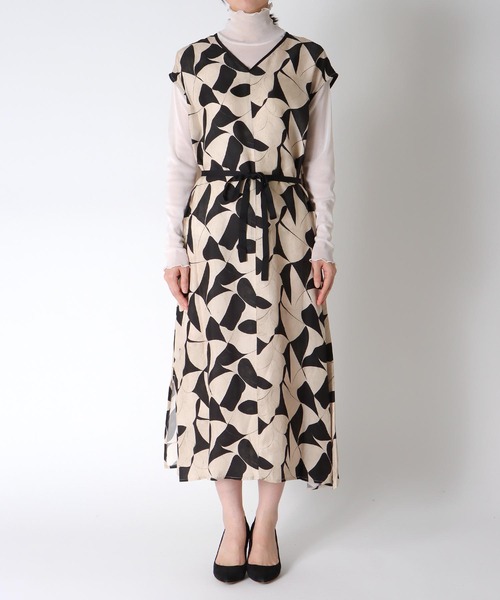 Jines（ジネス）の「プリントノースリワンピース（ワンピース・レディース・ベージュ・38）」の6枚目の写真