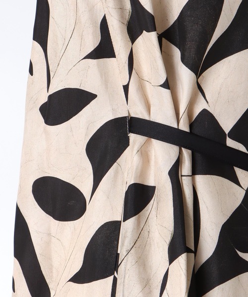 Jines（ジネス）の「プリントノースリワンピース（ワンピース・レディース・ベージュ・38）」の18枚目の写真