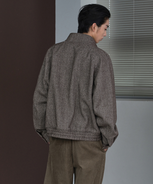 MUSINSA STANDARD（ムシンサスタンダード）の「ウールブレンドヘリンボーンハリントンジャケット[ブラウン]（ブルゾン・メンズ・その他・MEDIUM/LARGE/X-LARGE/XX-LARGE）」の7枚目の写真