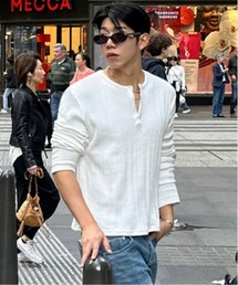 NOWLE（ノウル）の「【NOWLE】ワッフル テクスチャー ヘンリーネック 長袖Tシャツ（Tシャツ/カットソー・メンズ）」