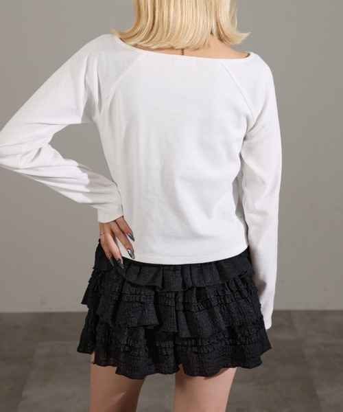 apres jour mignon(アプレジュールミニョン)の「カップ付きレースヘンリーネックトップス(Tシャツ/カットソー・レディース・オフホワイト/杢グレー/ブラック/ボルドー・LARGE/フリー)」の12枚目の写真