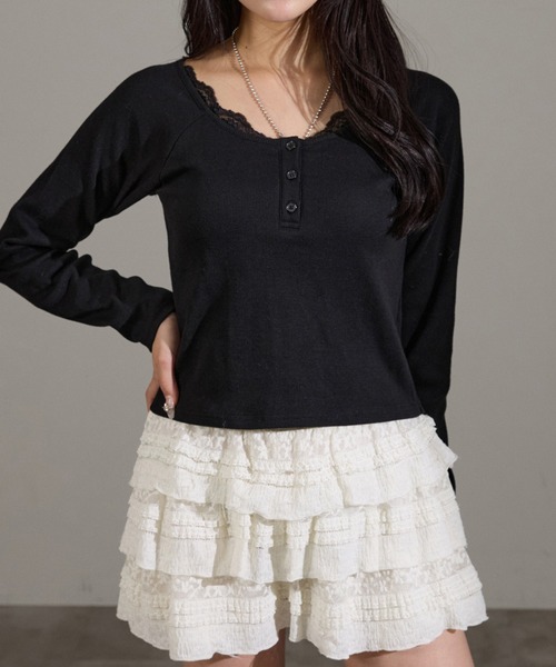 apres jour mignon(アプレジュールミニョン)の「カップ付きレースヘンリーネックトップス(Tシャツ/カットソー・レディース・オフホワイト/杢グレー/ブラック/ボルドー・LARGE/フリー)」の16枚目の写真