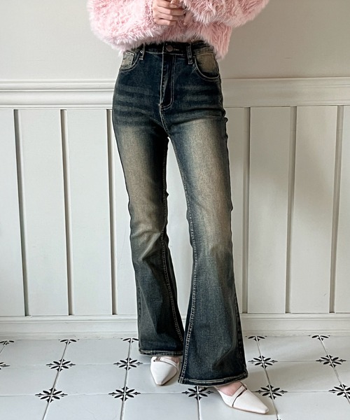 by muni:r(バイ ムニール)の「【着用動画あり・3色展開・身長別】ウォッシングブーツカットデニムパンツ(デニムパンツ・レディース・ブルー系その他/ブラウン/ブルー・S-Short/S-Regular/M-Short/M-Regular)」の3枚目の写真